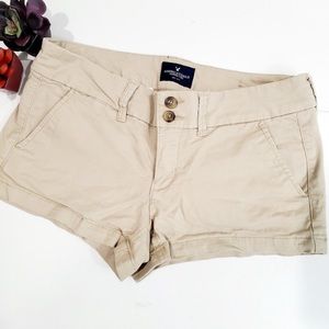 American Eagle Low Rise Tan Shortie Stretch Shorts